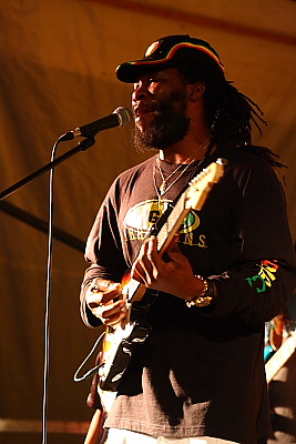 AfriKarib_08_099